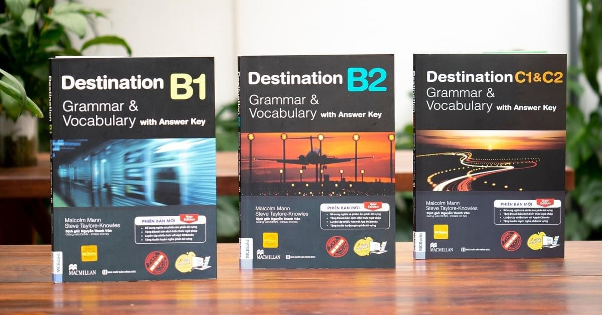 Destination Grammar and Vocabulary