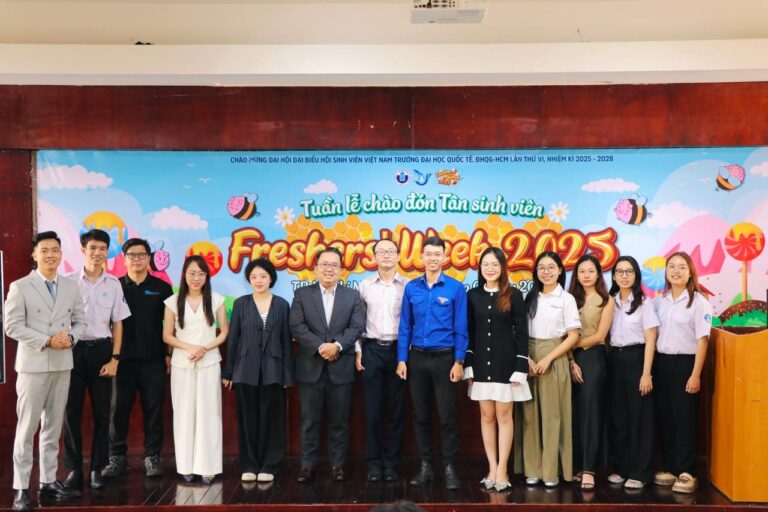 IELTS Mentor: Tuần lễ chào đón tân sinh viên- Freshers’ week